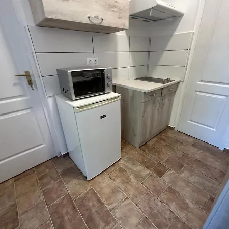Advenio Apartman Apartment *