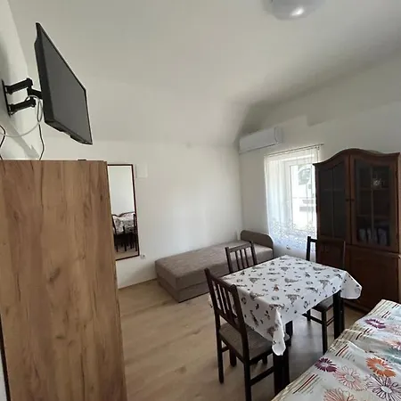 Advenio Apartman Apartment Sarvar