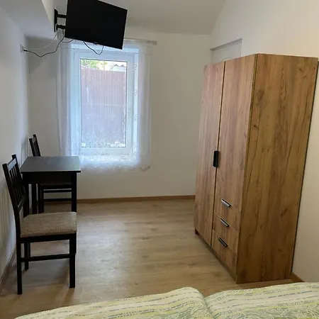 Advenio Apartman *