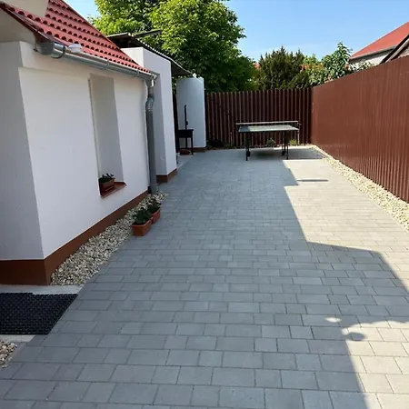 Apartment Advenio Apartman *